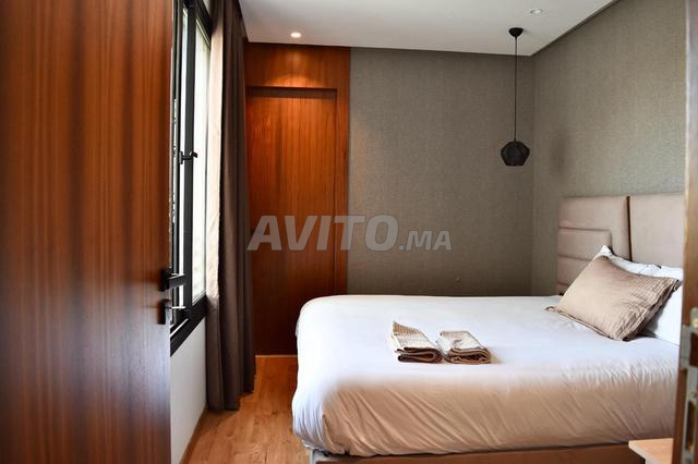 استوديو جديد مؤثث 48 متر مربع للإيجار بالمييه / موقف سيارات