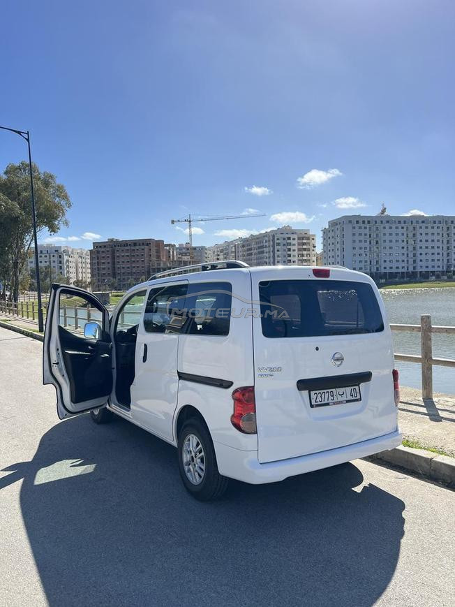 nissan nv200