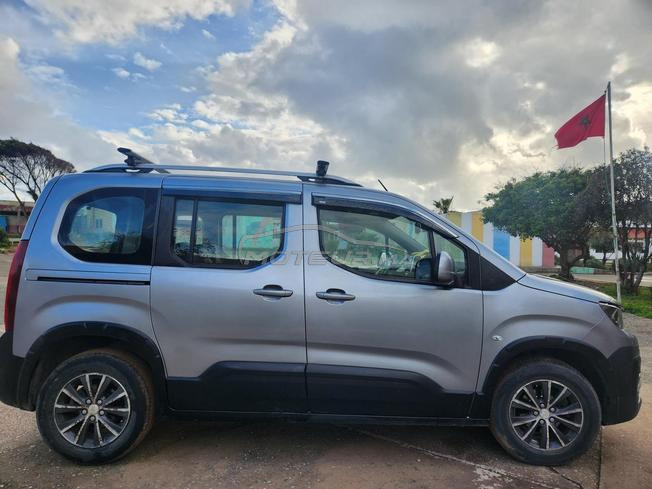 بيع Peugeot rifter 2020 حالة مزيانة