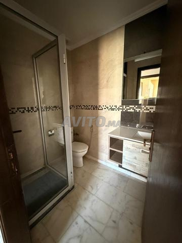 Appartement à vendre 74 m² à Casablanca - 2