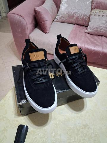 Haut-parleurs noirs en daim namra 39