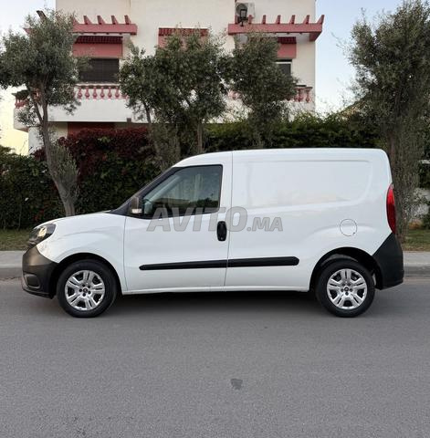 Fiat Doblo Van modèle 2018 à rabat