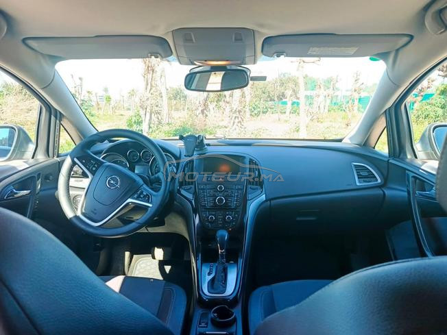 Opel Astra 2015 Automatique – 2.0L Diesel 