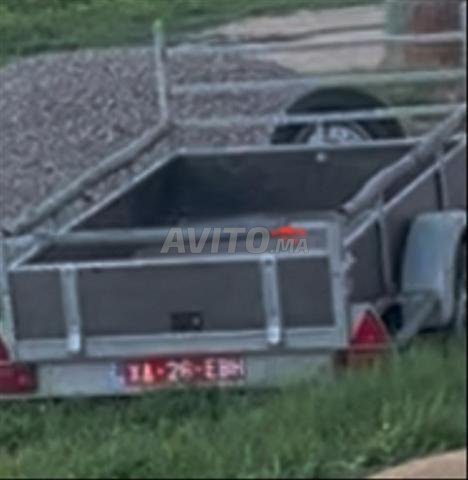 مقطورة نظيفة جدا