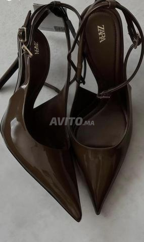 Talons marron