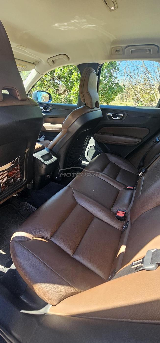Volvo xc60 1ere main,faible kilométrage.A saisir