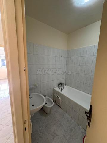 شقة للإيجار 100 متر مربع في الدار البيضاء - 2