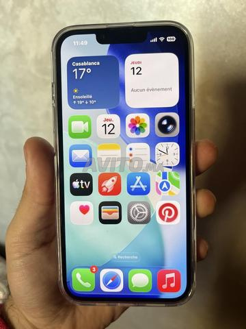 iPhone 14 officiel 128Gb 87 batterie