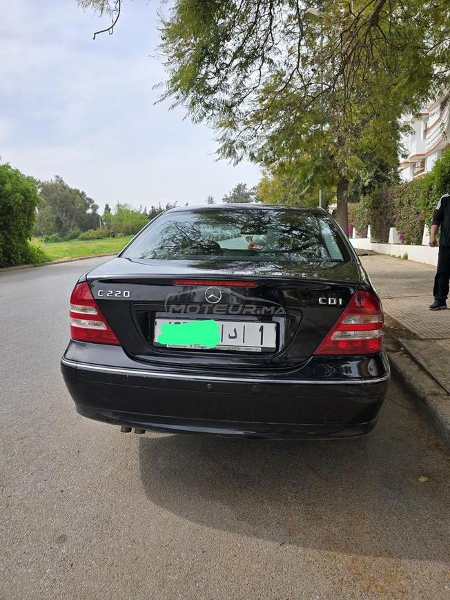 Mercedes-Benz 220 Diesel Manuelle 2006 à Rabat