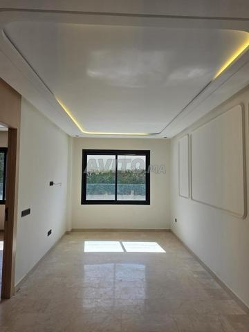 Superbe studio neuf de 53 m² au rez-de-chaussée - 2