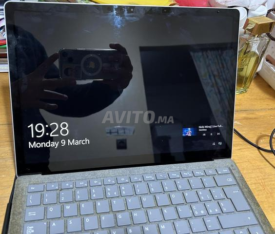 Microsoft surface laptop 3 لمس