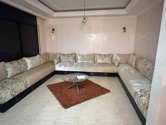 فيلا جميلة للإيجار 3 مستويات مع حديقة