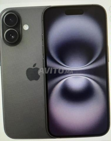 آيفون 16 عادي