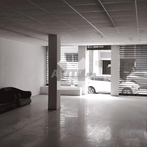 176610-محل للإيجار بـ 30000 درهم في هوبيتو - 2