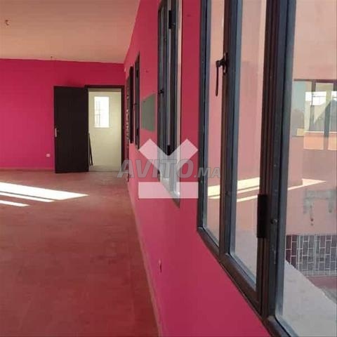 47146-مكتب للإيجار بـ 12000 درهم في الحي الصناعي - 2