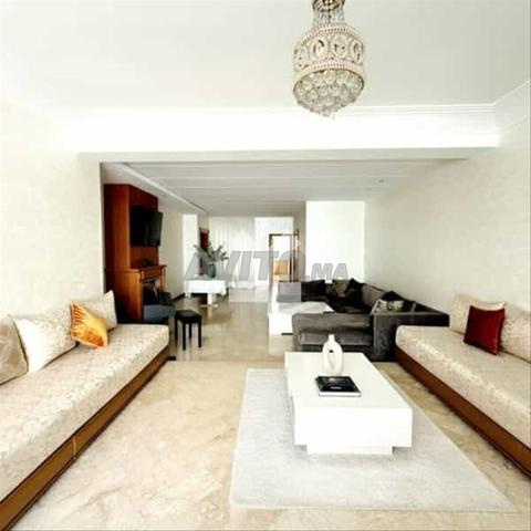 144474-شقة للإيجار بـ 13000 درهم في هوبيتو - 2