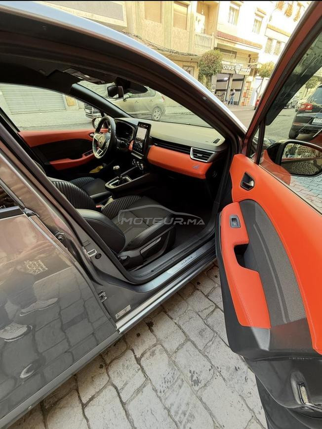 Renault Clio Diesel Manuelle 2024 à Tanger