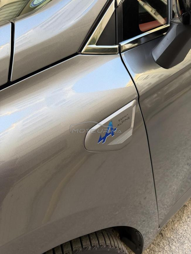 Renault Clio Diesel Manuelle 2024 à Tanger