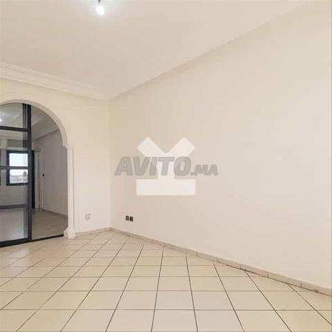 137961-شقة للإيجار بـ 6200 درهم في لا جيروند - 2