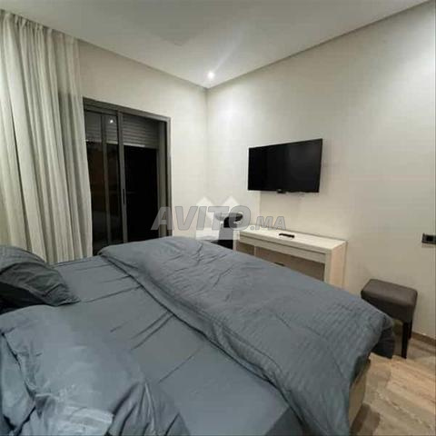 168117-شقة للإيجار بـ 10500 درهم في بورغون (أنفا)