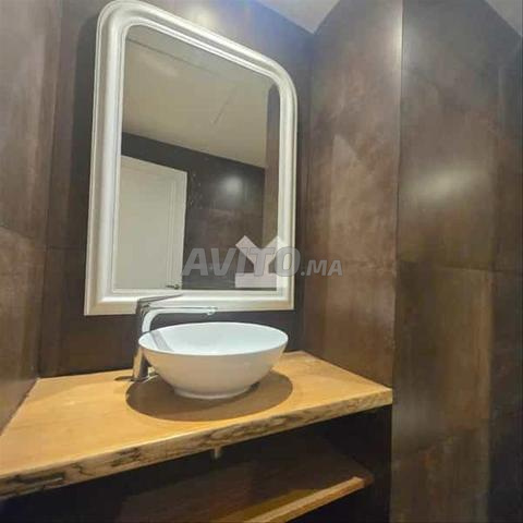 99478-شقة للإيجار ب 9500 درهم في بورغون (أنفا) - 2