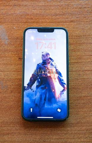 Apple iPhone 13 128 Go Vert - Bon etat