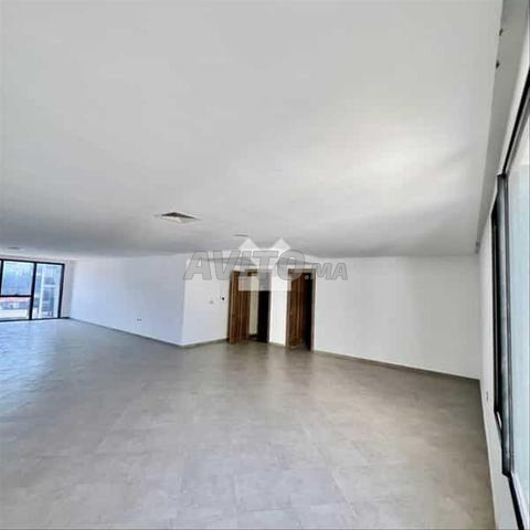 151897-Bureau à louer à 11500DH à Oulfa