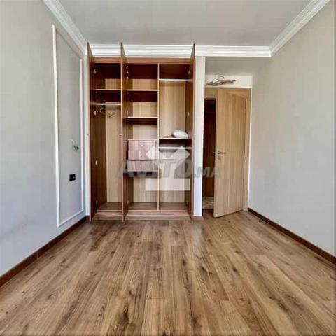 122489-شقة للإيجار بـ 8000 درهم في Les Princesses - 2