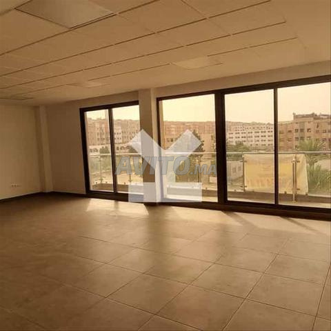 23137-مكتب للإيجار بـ 6000 درهم في سيدي مومن - 2