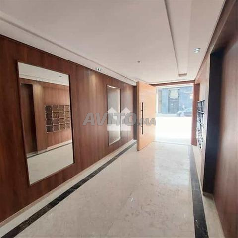 174859-Appt à louer à 7000DH à La Villette - 2