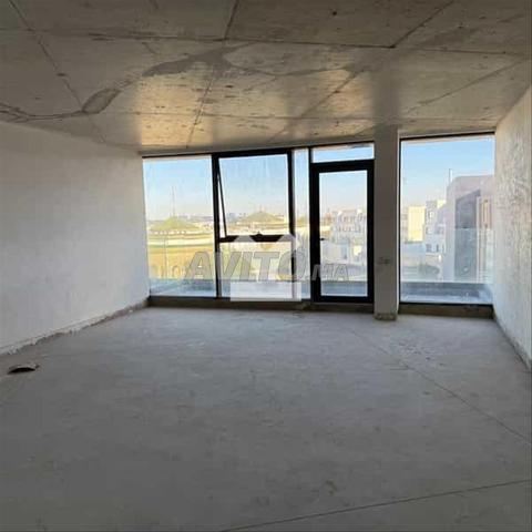 76123-Bureau à louer à 11000DH à Val Fleury - 2