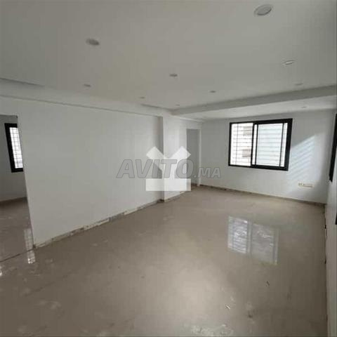 169922-Bureau à louer à 8000DH à Californie