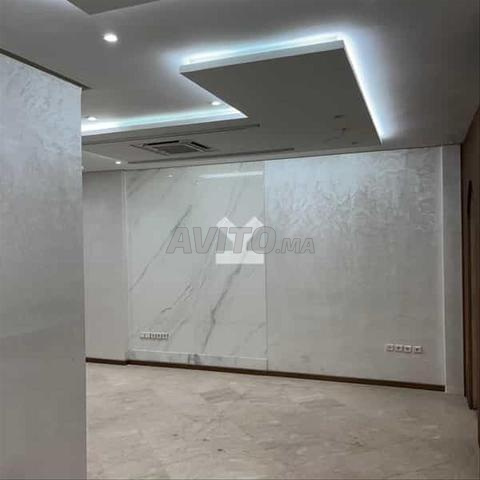 167123-Local à louer à 14000DH à Gauthier - 2