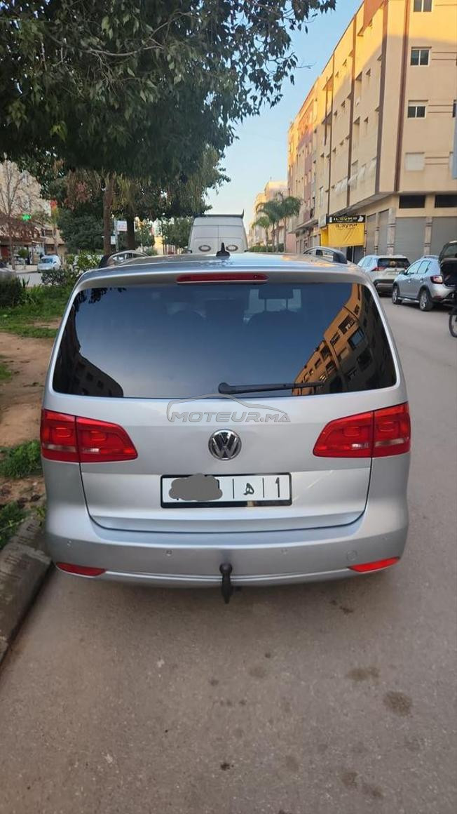  voiture touran 