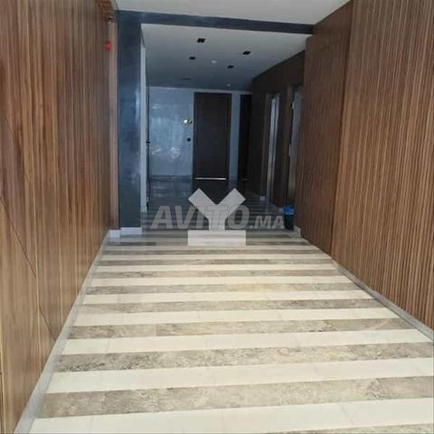 165288-شقة للإيجار بـ 6000 درهم في Hopitaux - 2