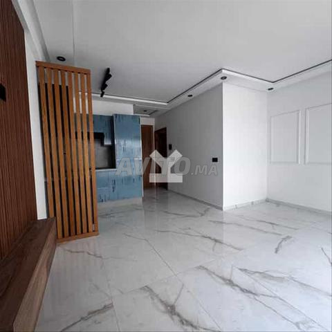 161426-شقة للإيجار بـ 5500 درهم في Hopitaux