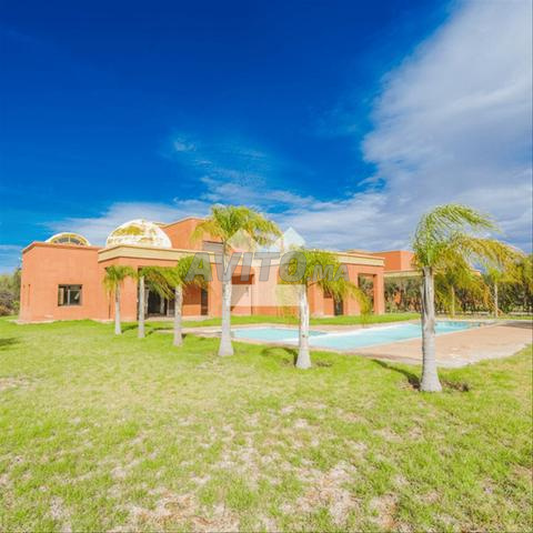 116554-بيع فيلا في مراكش طريق أمزميز