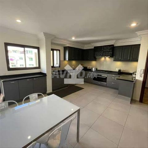 23162-بيع شقة في الدار البيضاء هوبيتو من 704 م² - 2