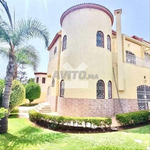 11995-بيع فيلا في الرباط جنان النهضة بمساحة 600 متر مربع