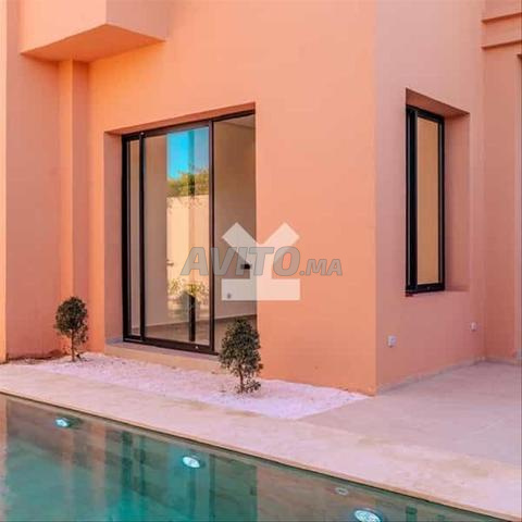104507-بيع فيلا في مراكش جوهر بمساحة 396 متر مربع