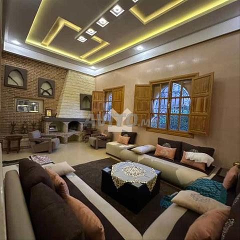92280-بيع فيلا في مراكش حي البهجة 377