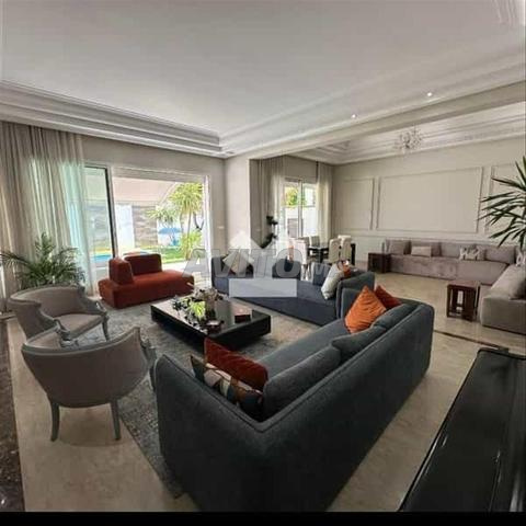 159620-Vente Villa à Casablanca Ain Diab de 322 m²