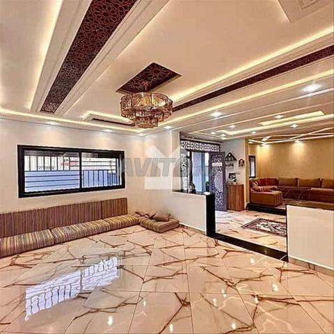 51694-Vente Villa à Salé Hay Salam de 302 m²