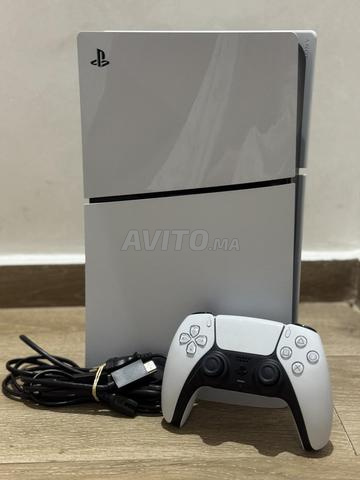 PS5 neuve, achetée récemment – 9000 DH