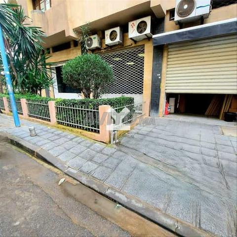 172023-بيع محل في الدار البيضاء هوبيتو من 272 م²