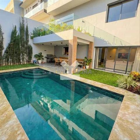 173486-Vente Villa à Bouskoura Victoria de 250 m²