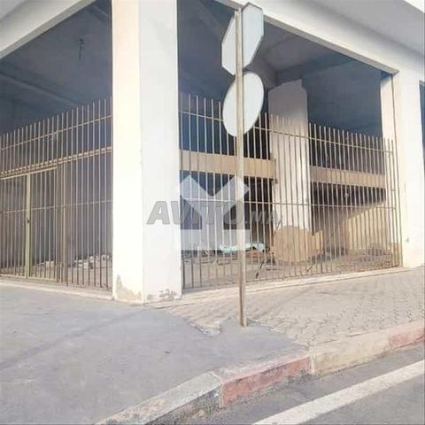 170231-بيع محل في الدار البيضاء الدار البيضاء المالية
