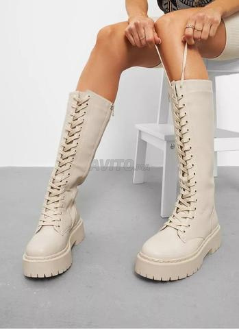 Chaussures neuves à prix raisonnable