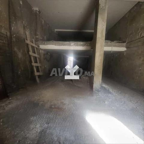 164553-بيع محل في الدار البيضاء فال فلوري بمساحة 147 - 2