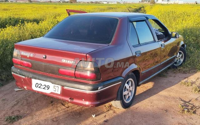 Voitures Kasberih en bon état